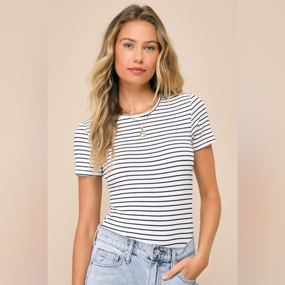 ⭐️ NWT Lulus Kinship Black & White Striped Ribbed Bodysuit ⭐️ - Picture 2 of 10